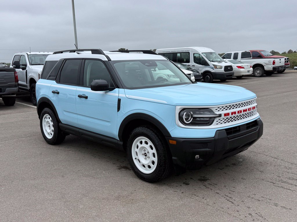 New 2026 Ford Bronco Sport Heritage w/ Convenience Package AWD/4WD image 2