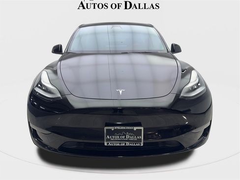 Used 2021 Tesla Model Y Long Range image 3