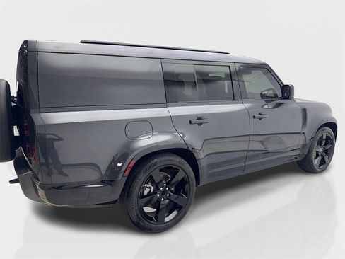 Used 2024 Land Rover Defender 130 Outbound image 13