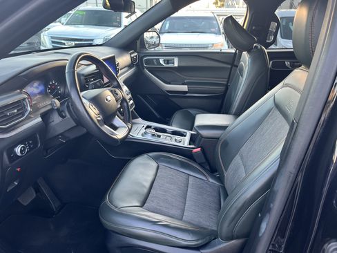 Used 2023 Ford Explorer Timberline image 15
