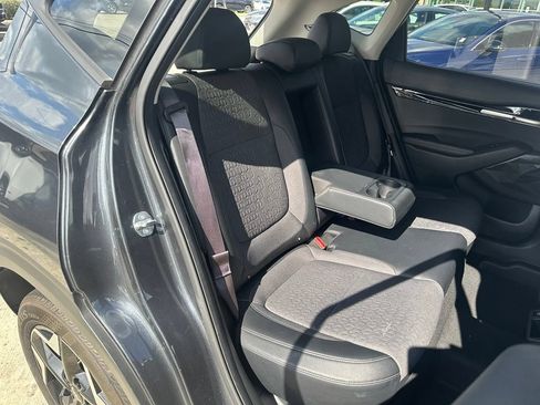 Used 2025 Kia Seltos S FWD image 29