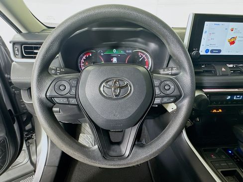 Used 2024 Toyota RAV4 LE FWD image 15