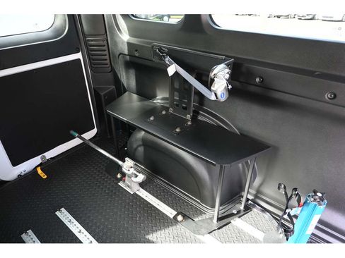 Used 2024 RAM ProMaster 2500 w/ Convenience Group FWD image 22