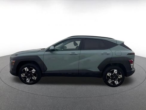 Used 2025 Hyundai Kona SEL image 9