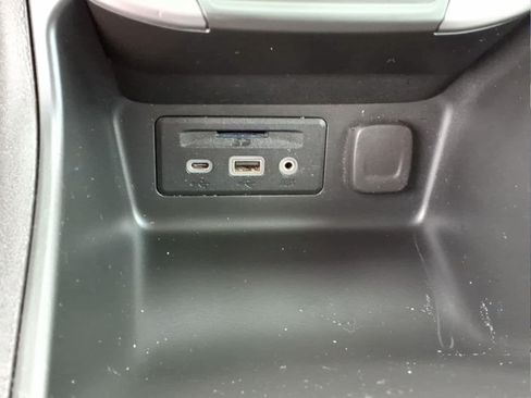 Used 2023 GMC Terrain AT4 AWD/4WD image 21