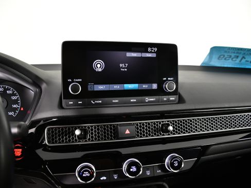 Used 2024 Honda Civic Sport image 25