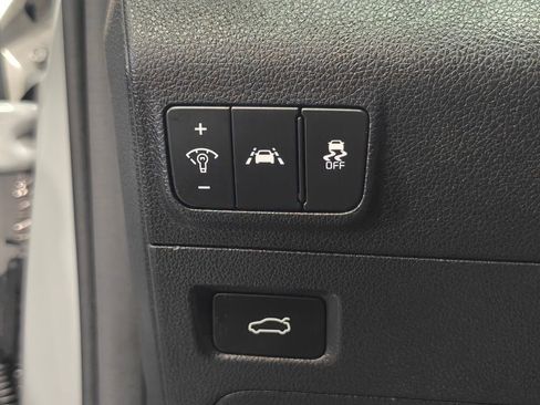 Used 2024 Kia K5 GT FWD image 47