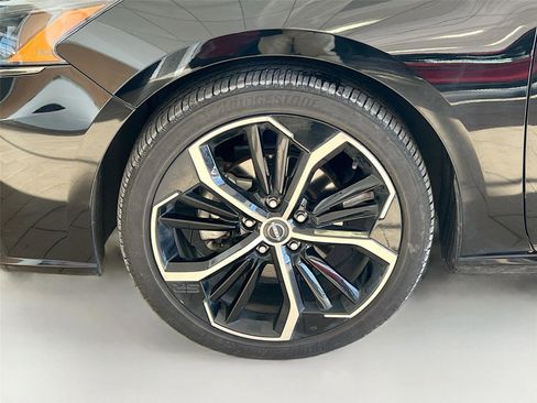 Used 2024 Nissan Altima 2.5 SR image 32