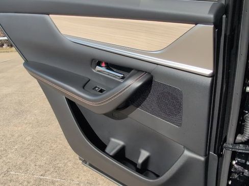 New 2026 MAZDA CX-90 3.3 Turbo w/ Preferred Package image 10