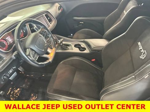 Used 2023 Dodge Challenger SRT Hellcat RWD image 9
