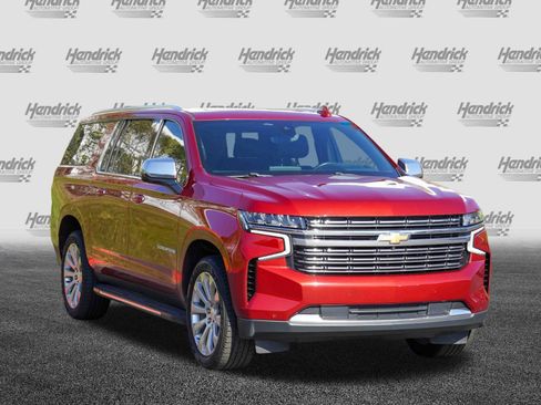 Used 2021 Chevrolet Suburban Premier w/ Premium Package image 2