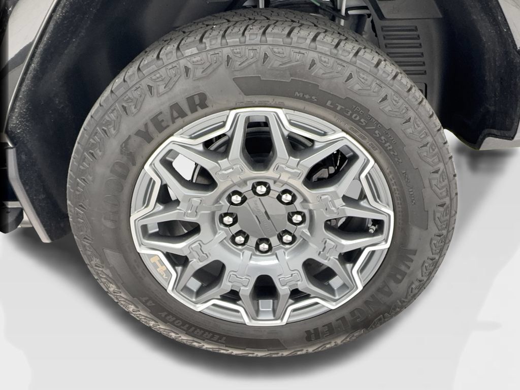 Used 2024 GMC Hummer EV 3X AWD/4WD image 17