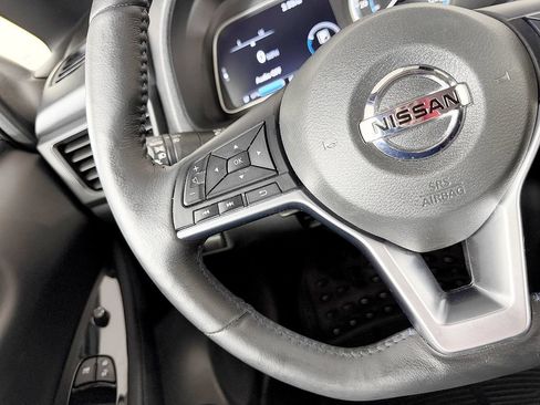 Used 2019 Nissan Leaf SV w/ SV Technology Package FWD image 54