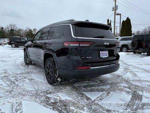 Used 2021 Jeep Grand Cherokee L Limited image 3