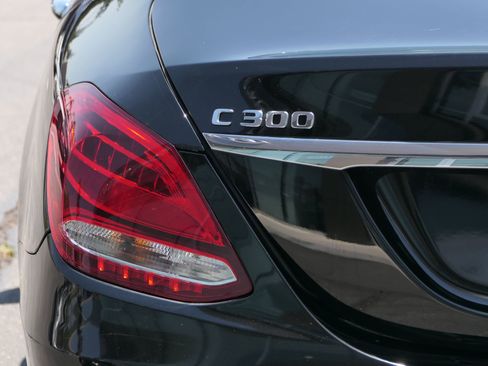Used 2017 Mercedes-Benz C 300 Sedan w/ Premium 1 Package image 5