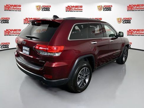 Used 2018 Jeep Grand Cherokee Limited AWD/4WD image 17