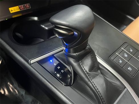 Certified 2023 Lexus UX 250h FWD w/ Premium Package image 21