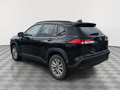 Used 2022 Toyota Corolla Cross LE FWD image 6
