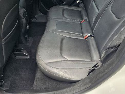 Used 2020 Jeep Renegade Altitude AWD/4WD image 27