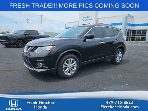 Used 2016 Nissan Rogue SV AWD/4WD image 1