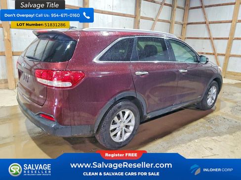 Used 2017 Kia Sorento AWD image 4