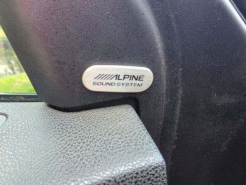 Used 2019 Chrysler 300 S w/ S Model Appearance Package image 11