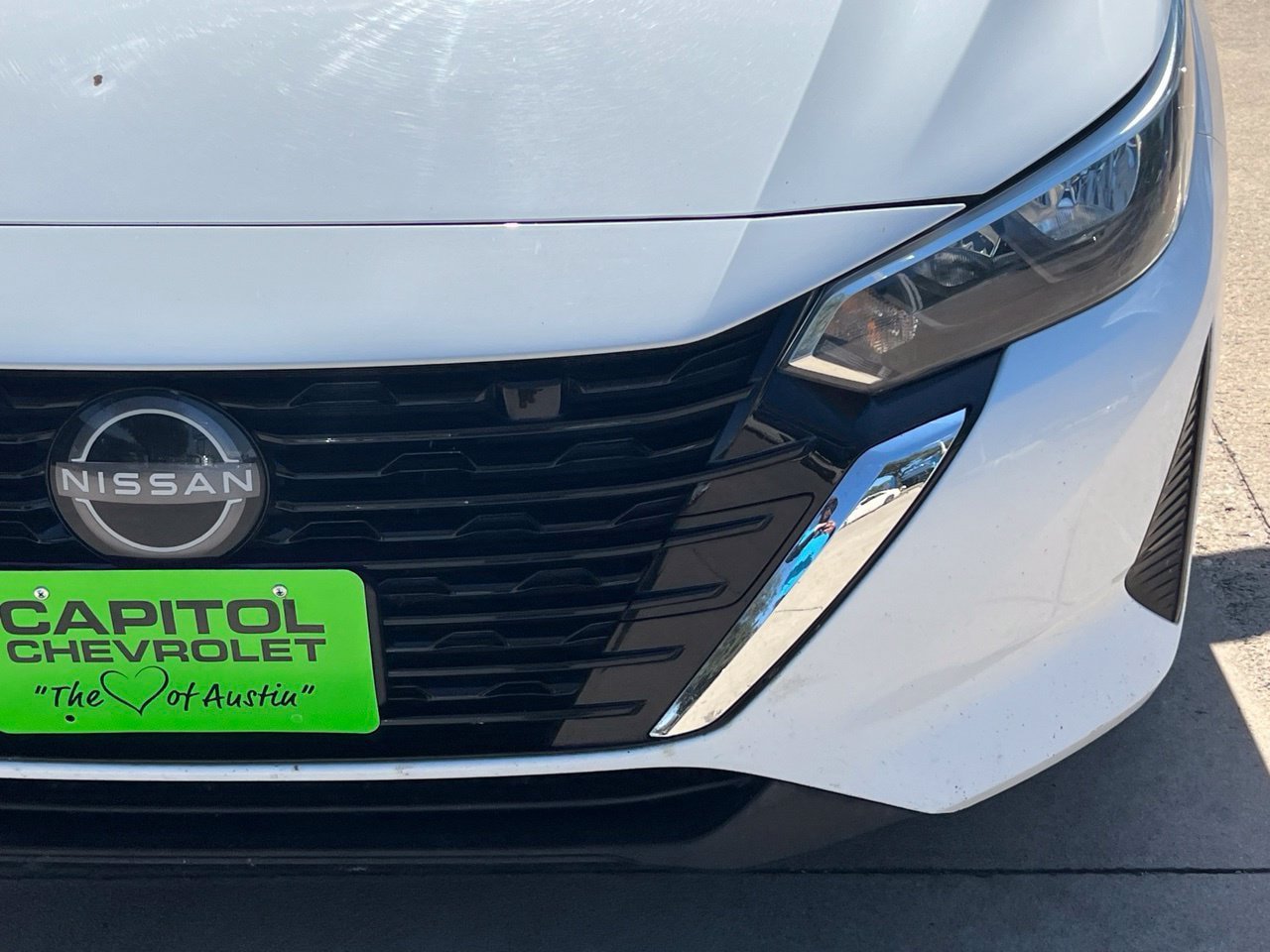 Used 2024 Nissan Sentra SV FWD image 9