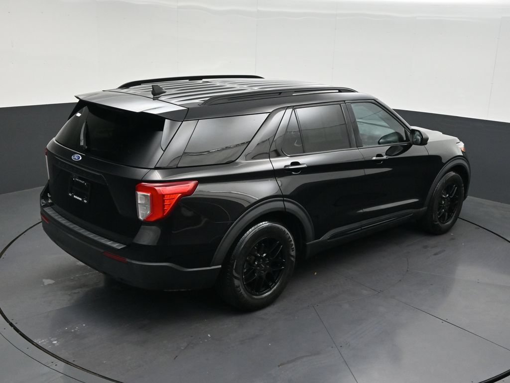 Used 2021 Ford Explorer XLT RWD image 25