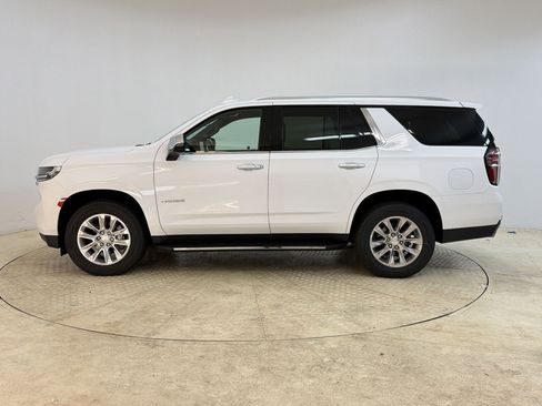 Used 2024 Chevrolet Tahoe Premier AWD/4WD image 2