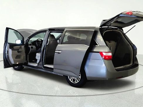 Used 2012 Honda Odyssey EX image 10