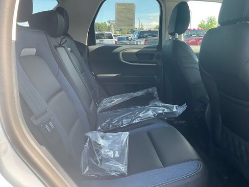 New 2026 Ford Bronco Sport Outer Banks w/ Outer Banks Tech Package+ AWD/4WD image 13