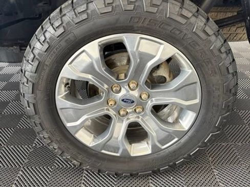 Used 2021 Ford F150 Platinum w/ Equipment Group 701A High AWD/4WD image 17