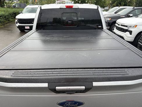 Used 2018 Ford F150 XLT w/ Equipment Group 302A Luxury AWD/4WD image 4