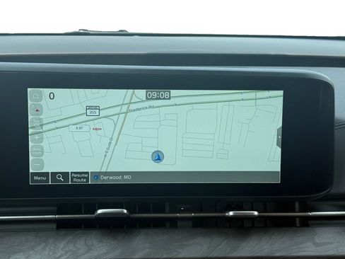 Used 2024 Kia Carnival SX FWD image 15