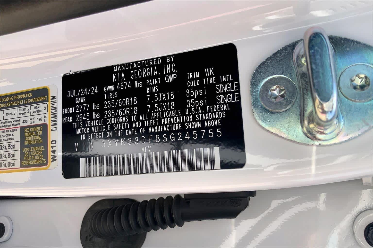 Used 2025 Kia Sportage EX FWD image 32