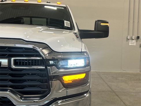 New 2025 RAM 2500 Tradesman image 10