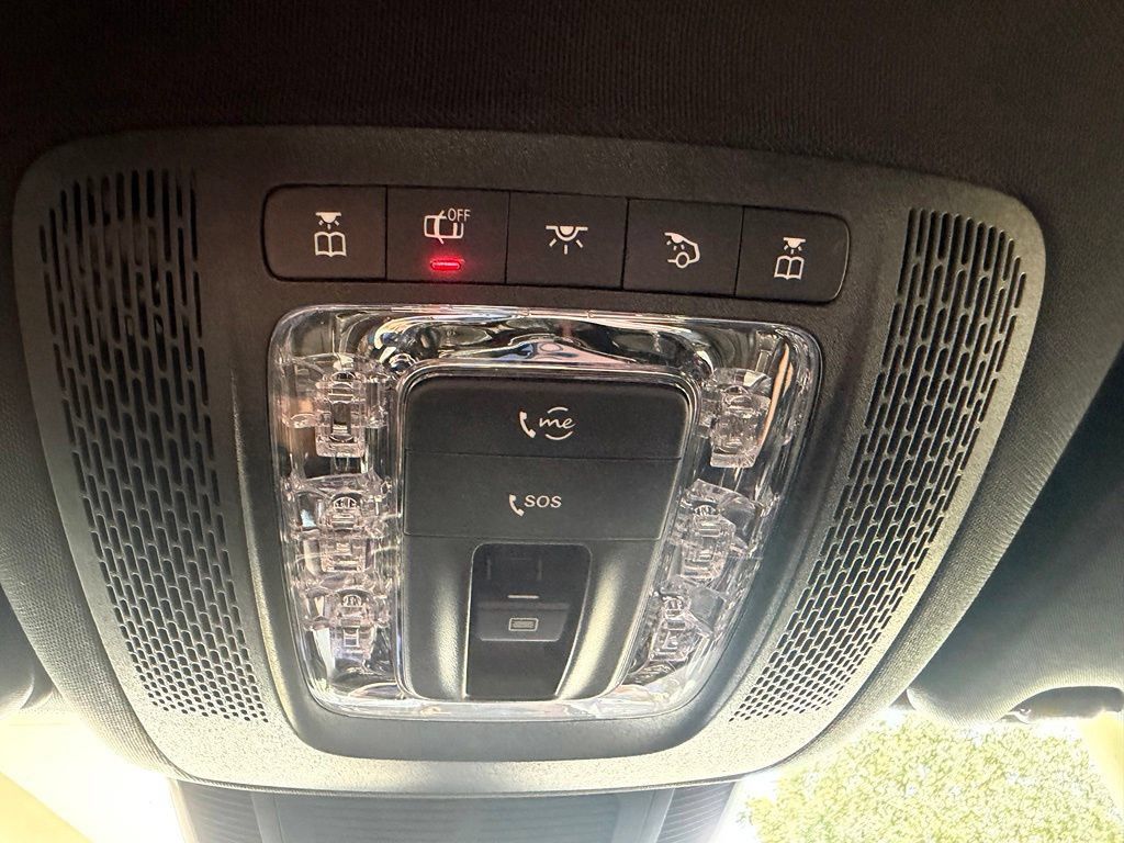 Used 2025 Mercedes-Benz GLE 350 4MATIC image 52