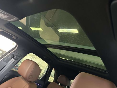 Used 2023 Audi Q3 2.0T Premium Plus w/ Premium Plus Package AWD/4WD image 23