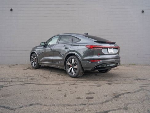 New 2027 Audi SQ6 e-tron Premium Plus AWD/4WD image 4