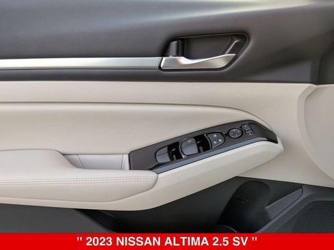 Certified 2023 Nissan Altima 2.5 SV AWD/4WD image 12