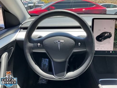 Used 2023 Tesla Model Y Long Range AWD/4WD image 43