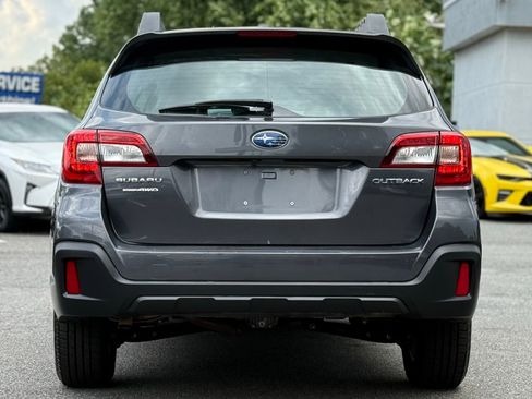 Used 2019 Subaru Outback 2.5i image 4
