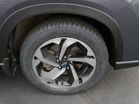 Used 2022 Subaru Forester Touring w/ Popular Package #2 image 15