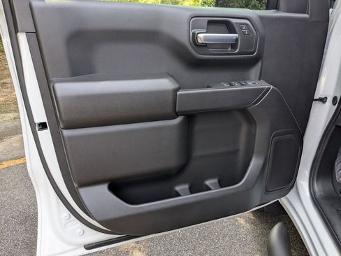 New 2026 Chevrolet Silverado 1500 Custom w/ Turbomax Blackout Package AWD/4WD image 9