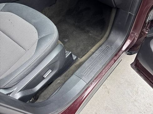 Used 2018 Ford Explorer XLT AWD/4WD image 23