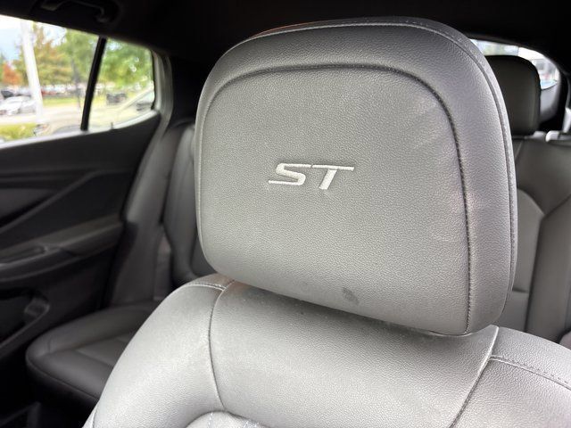 Used 2024 Buick Envista Sport Touring w/ Convenience I Package FWD image 21