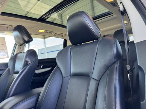 Used 2022 Subaru Ascent Limited w/ Technology Package image 13