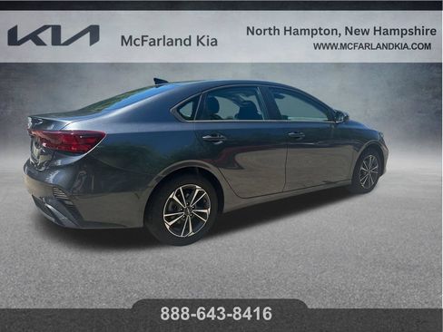 Used 2024 Kia Forte LXS FWD image 6