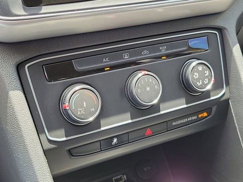 Used 2018 Volkswagen Atlas S image 26