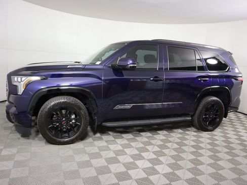 Used 2025 Toyota Sequoia Platinum w/ TRD Off-Road Package image 8